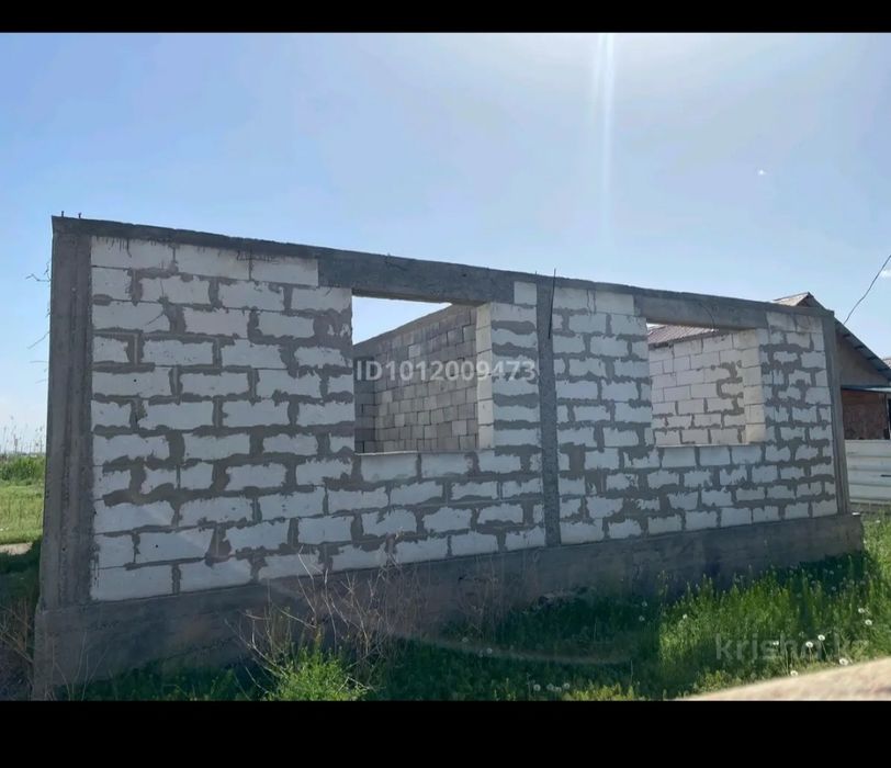 Продам времянку с недостроенным домом