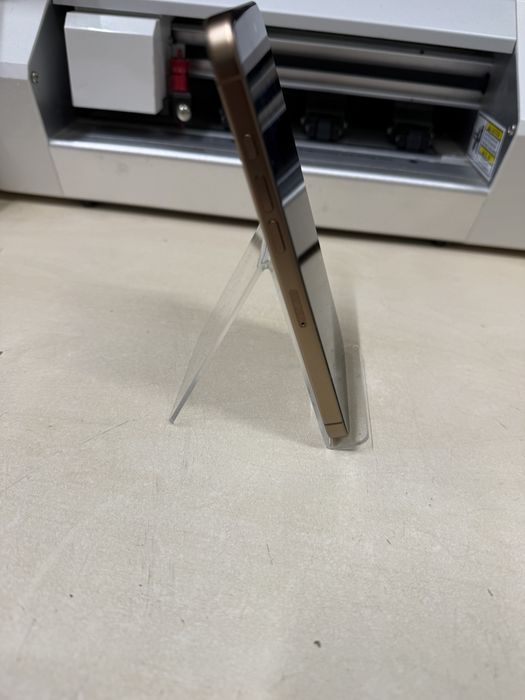 Iphone 16 pro max / 256 gb / 96% baterie / garantie