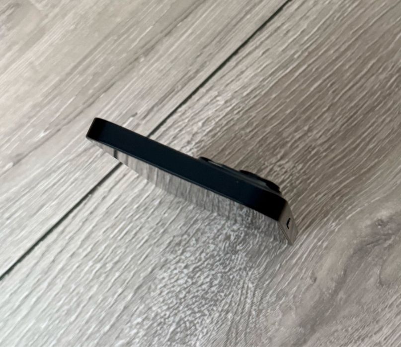 iPhone 14 • ca NOU • 96% Bateria • 128 GB