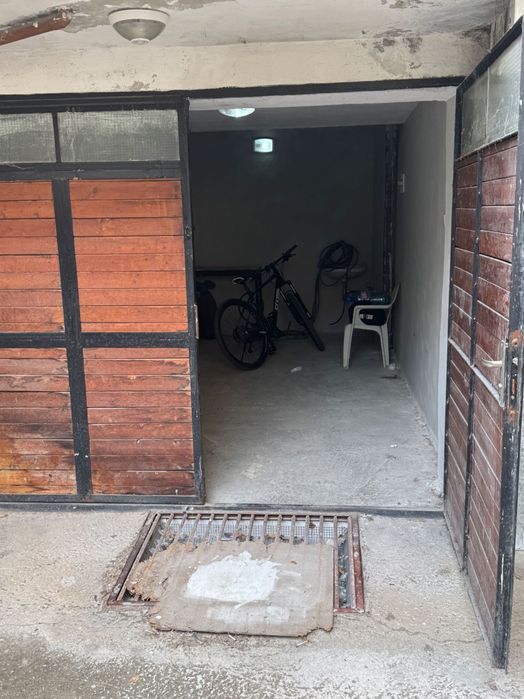 Дава се под наем Гараж / Паркомясто в Варна, Генералите - 19 кв.м за 153 € - Снимка #2