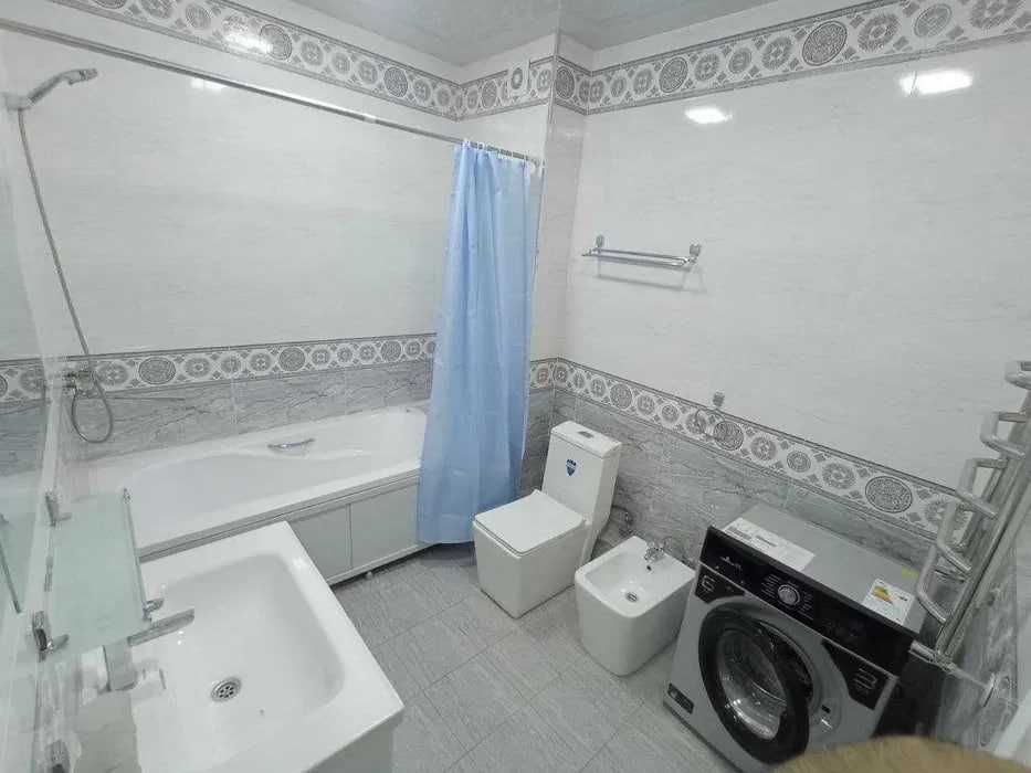 КВАРТИРА 2 мин от метро Новза  5-квартал 2 комн 441*