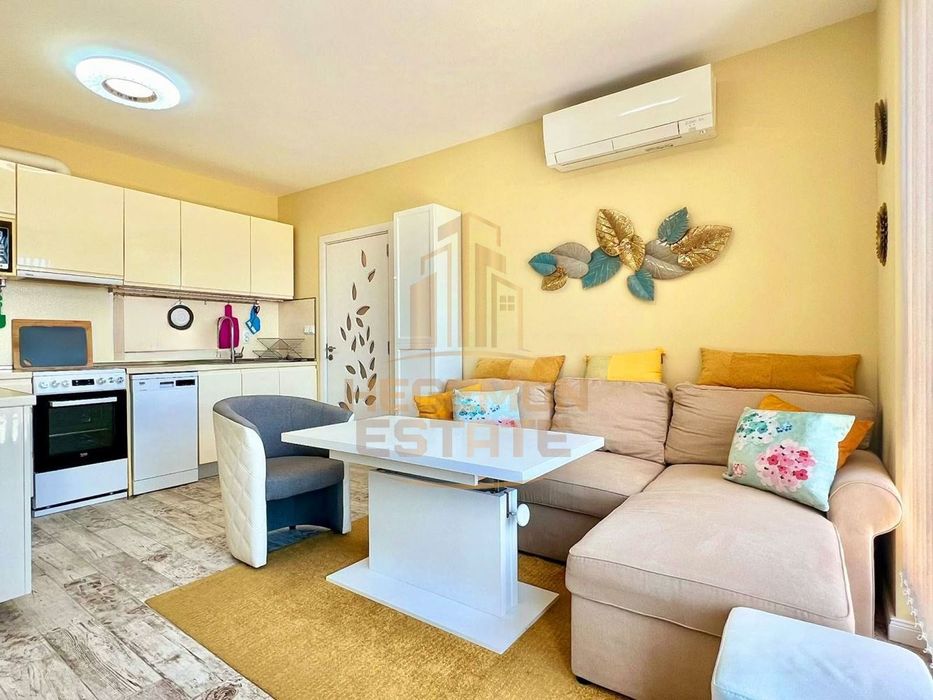 Продава се Тристаен апартамент в Варна, Кайсиева градина - 75 кв.м за 1292 €/кв.м - Снимка #1
