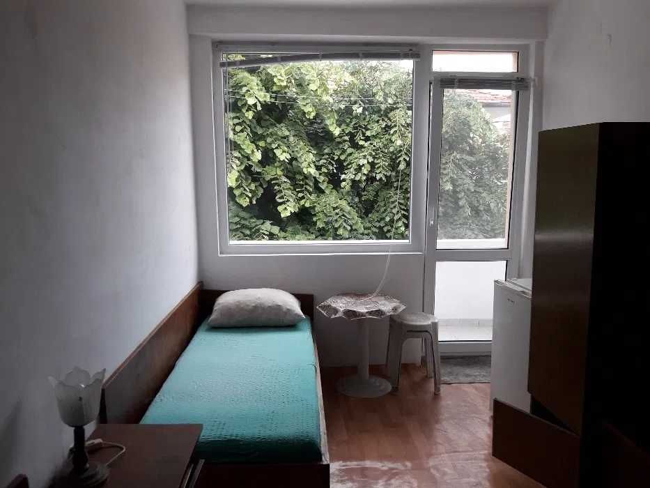 Продава се Къща в Поморие - 250 кв.м за 840 €/кв.м - Снимка #2