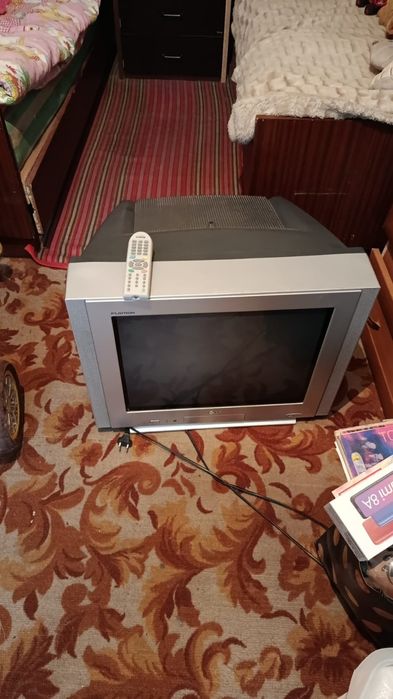 Продам телевизор