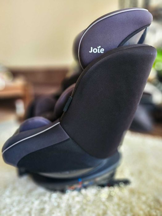 Столче за кола Joie 360 въртящо