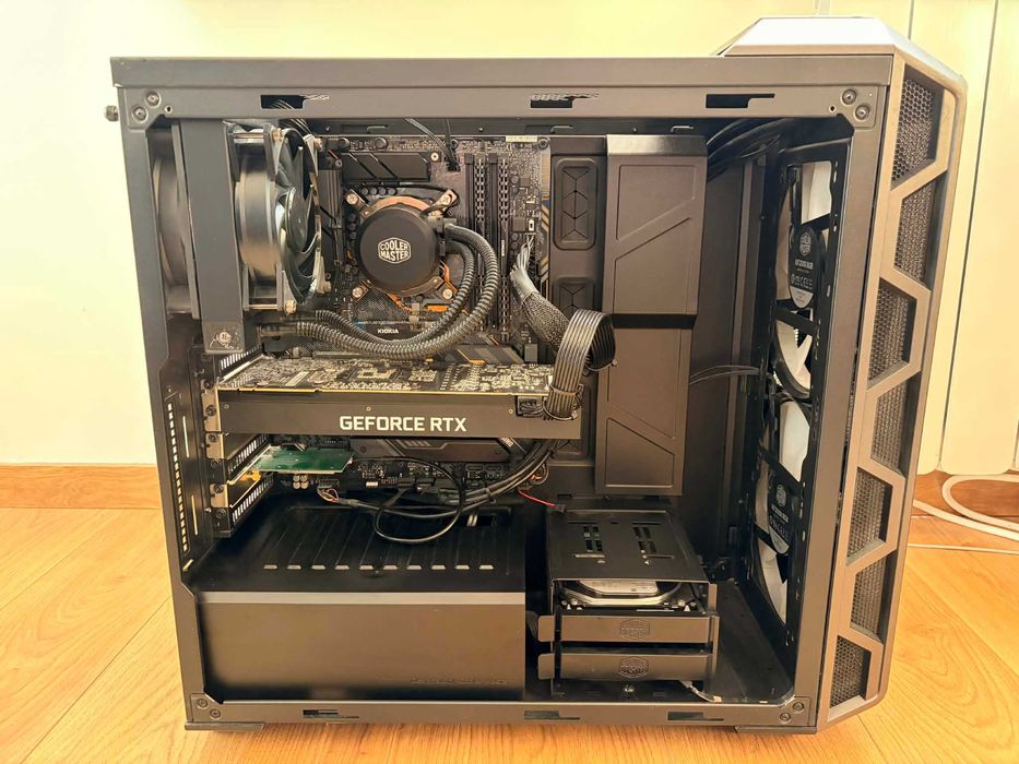 Компютър RTX 2070 Super, i7 9700K, 16 GB RAM