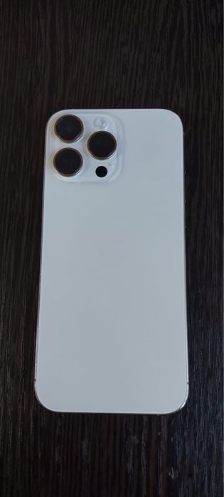Продам Айфон 16 про макс 256gb