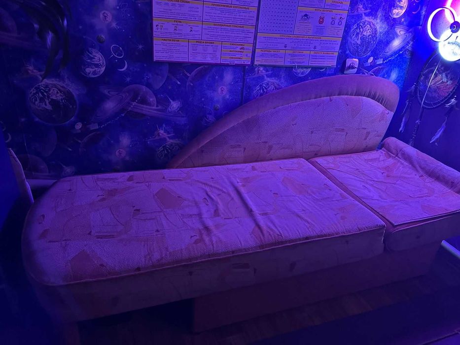 Продам Диван складной
