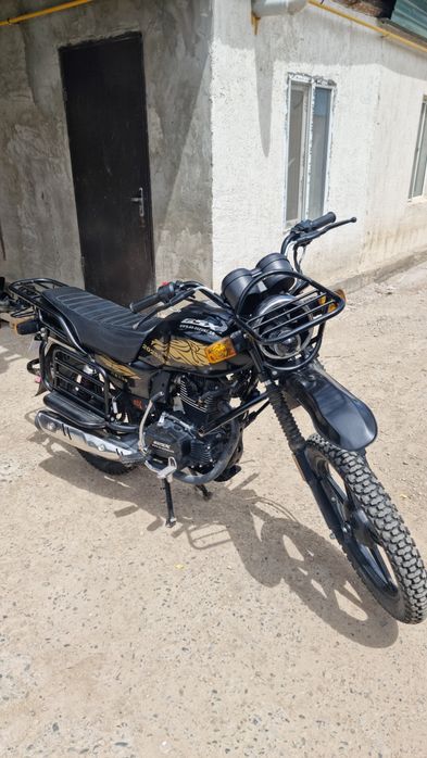 Мотоцикл Suzuki gsx