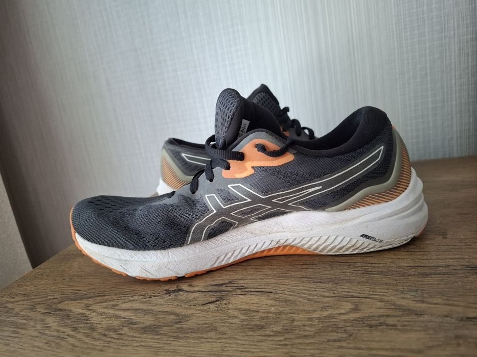 Asics gel GT 1000 11 маратонки 43 номер.