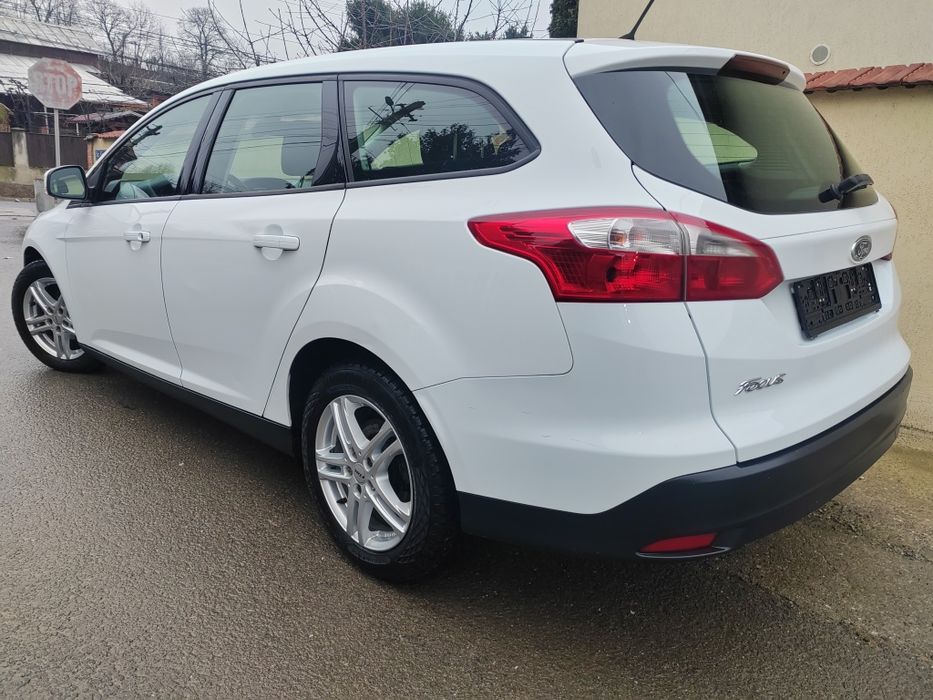 Ford Focus 1.6 Diesel Fab. 2014 E5 Impecabil Aer condiționat Comenzi v