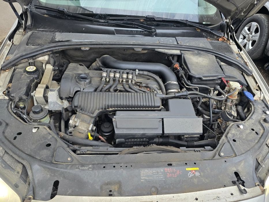Dezmembrez Volvo V70 Iii Bw, 135 2011 2.5 T B 5254 T10 170Kw|231Hp