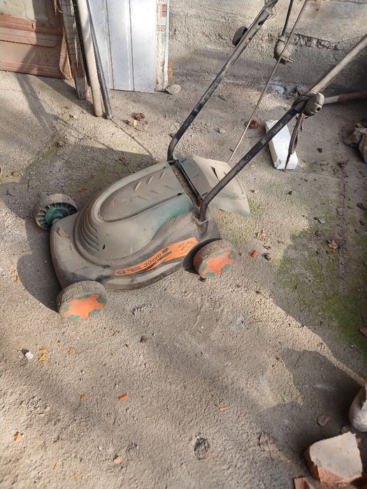 Продам Газонакасилку