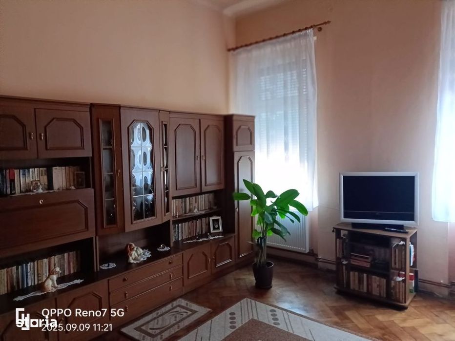 Casa de vanzare in Reghin zona centrala.