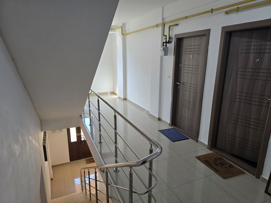 Apartament 2 camere de inchiriat bloc nou Bacau /Mall