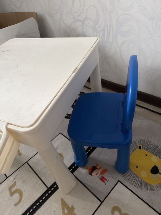 Детский столик для детей от 1 до 3х