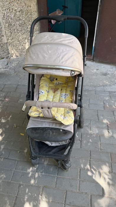 Продам коляску и детский стульчик