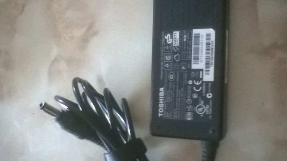 Блок питания для ноутбука