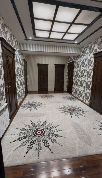 Dom sotiladi srochniga