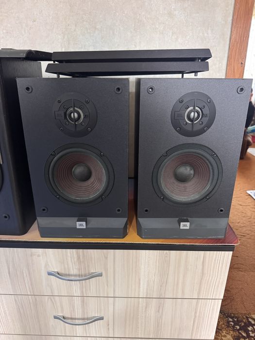 JBL Колони Цена за Трите