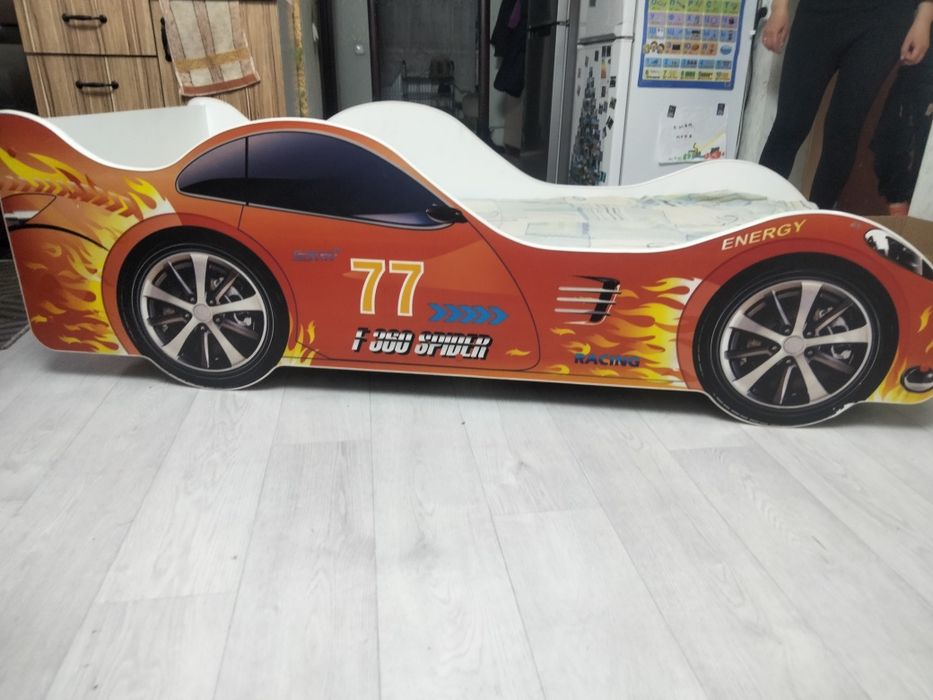 Кроватка детская