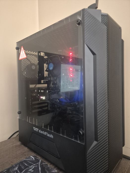 Настолен компютър