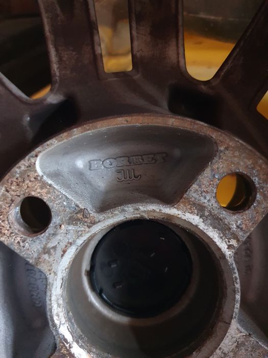 Set jante 4x114,3  + anvelope   r17