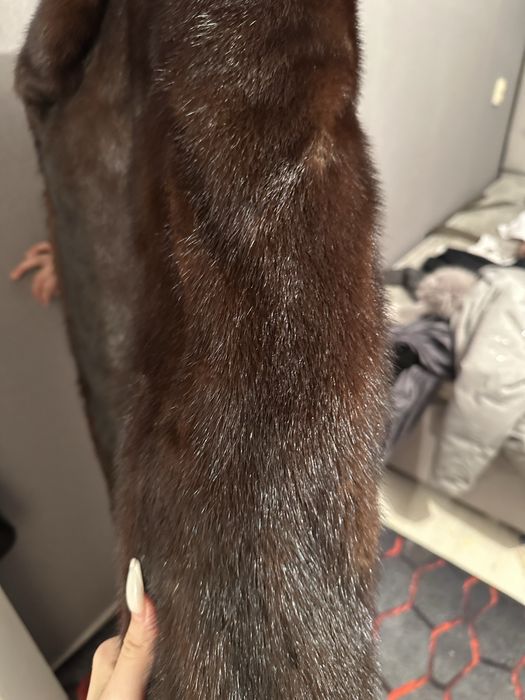 Продам шубу б/у 20тыс торг!