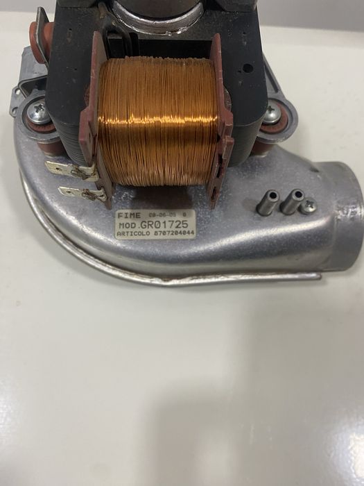 Ventilator centrala termica bosch junkers