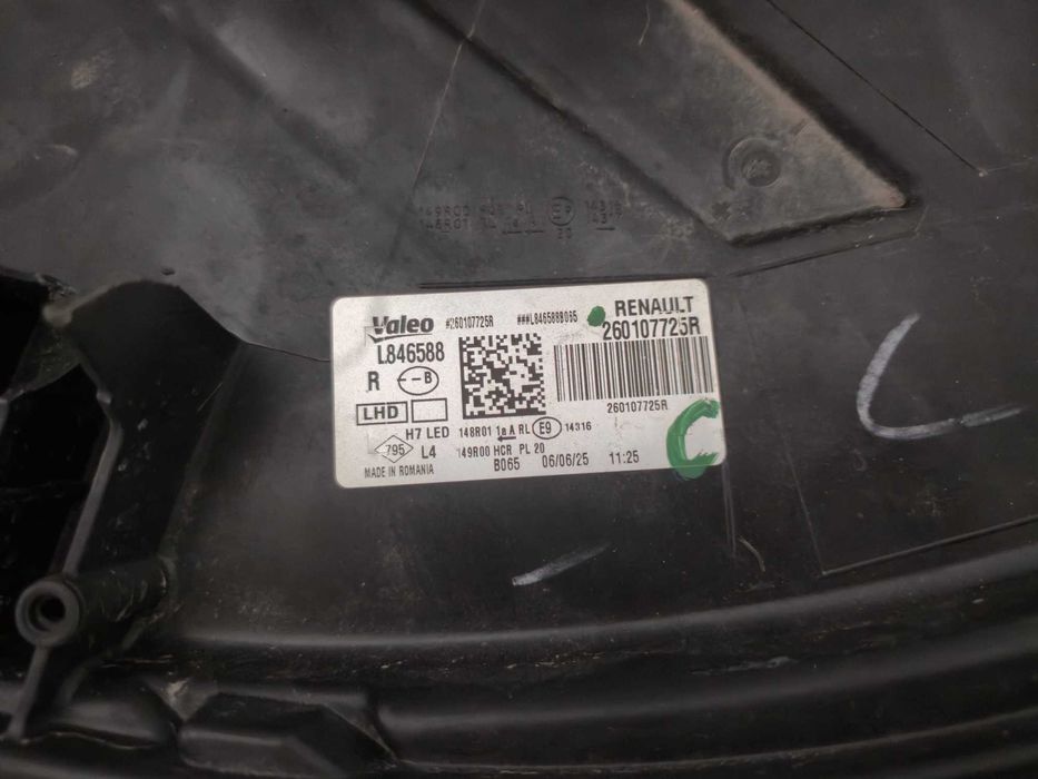 Far dreapta Led Dacia Duster 3 Dacia Bigster cod 260107725R