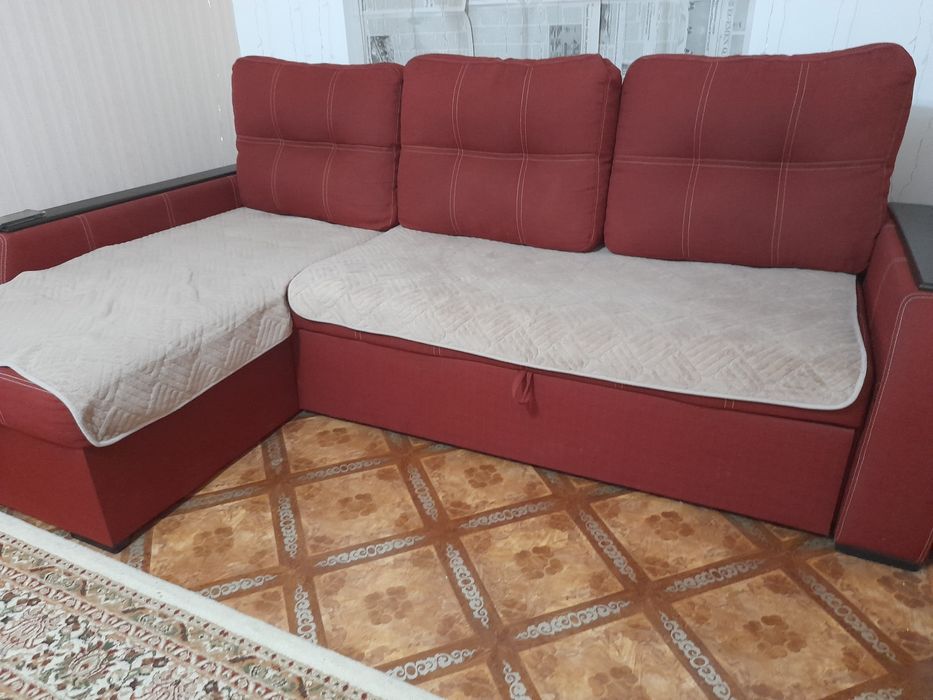 Диван угловой с ящиком