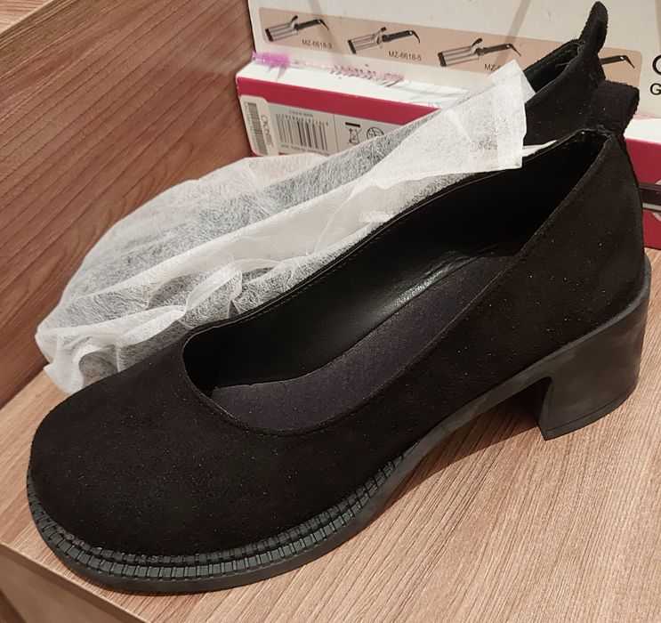 Женские туфли , лоферы