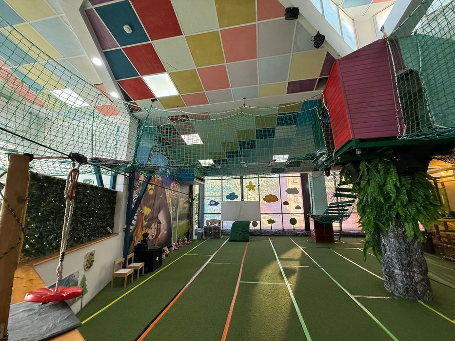 Afacere Restaurant si Loc de Joaca