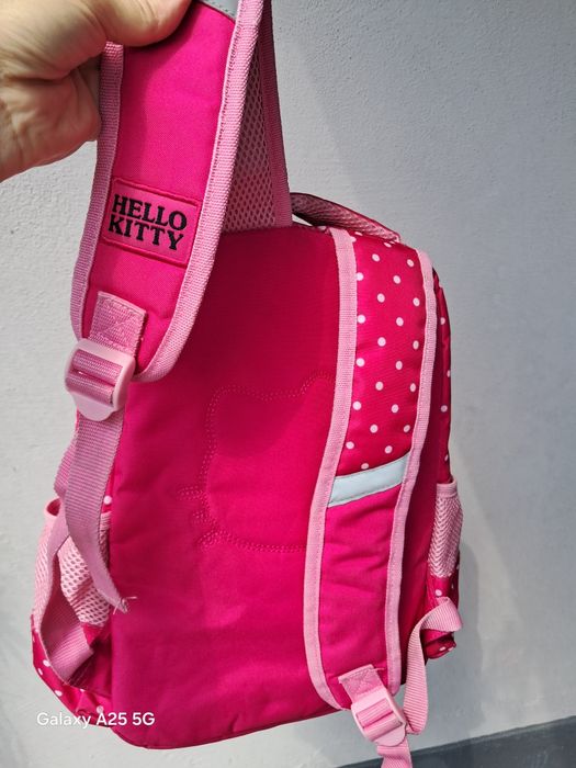 Vând ghiozdănel hello kitty
