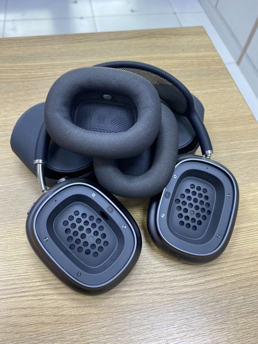 AirPods max 1 (p25)