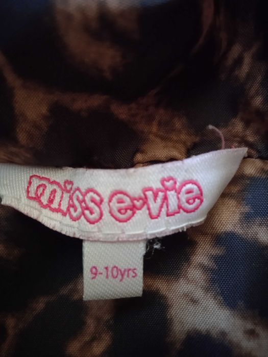 Детски елек с качулка за момиче на 9-10 години