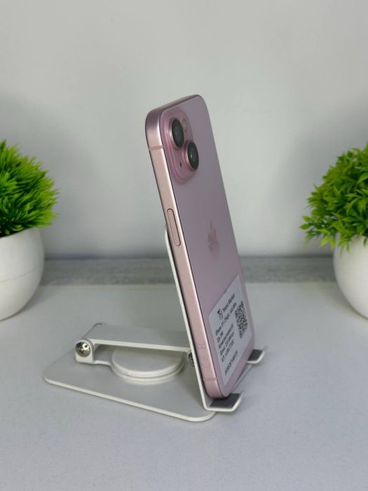 iPhone 15  АКБ: 88%  ЦП : 390 SSD: 256gb₽&””