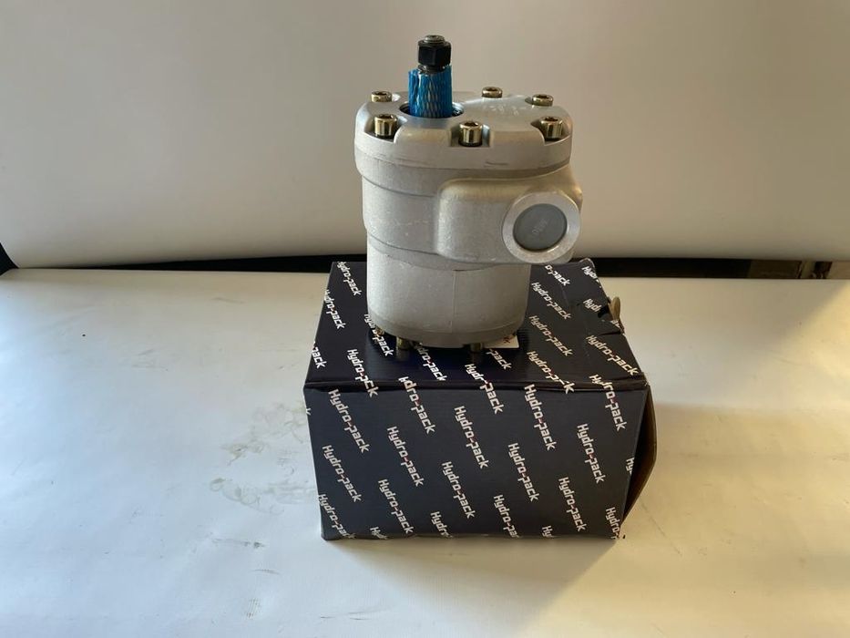 Pompa hidraulica u650 h801