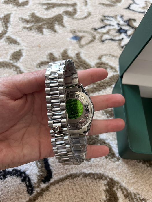 Rolex новый запечатанный