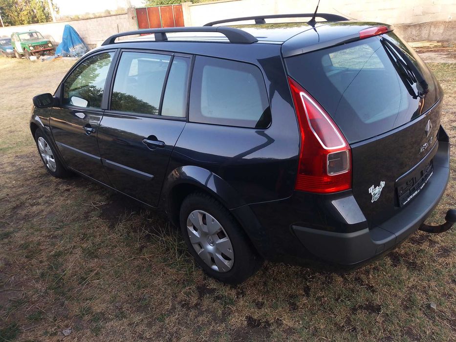 Рено Меган 1.6 Климатик Теглич