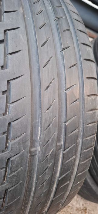 2бр. 235/50/19 Continental RFT 6.8mm грайфер, дот 20г.  ***