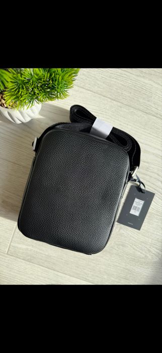 Мъжка Чантичка Tommy Hilfiger