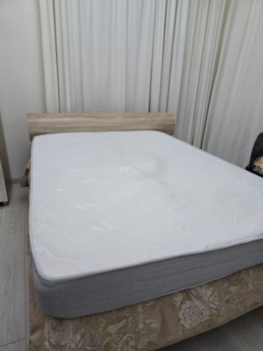 Матрас пружинный двуспальный
