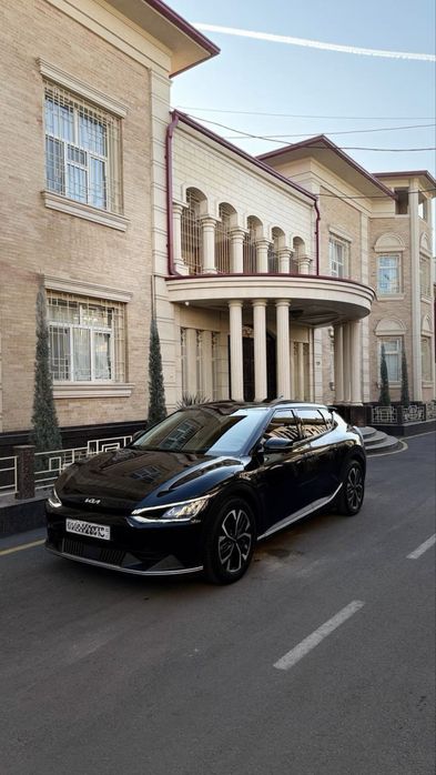 kia ev6 toliq elektr holati yaxshi.