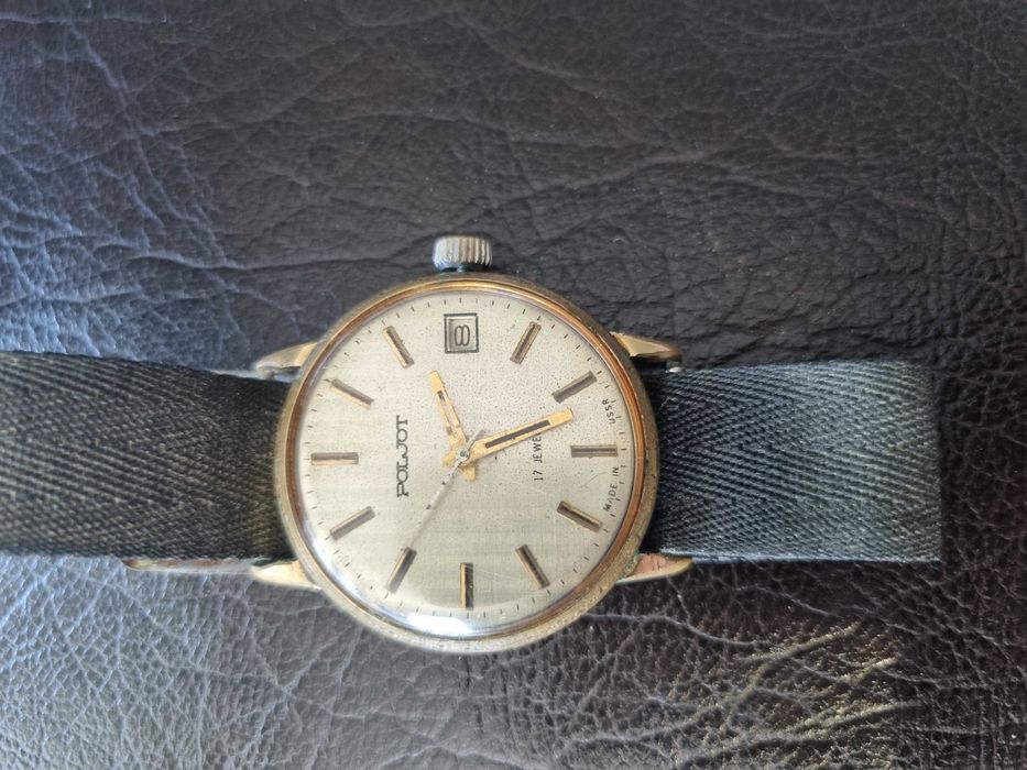 Часовник - Poljot