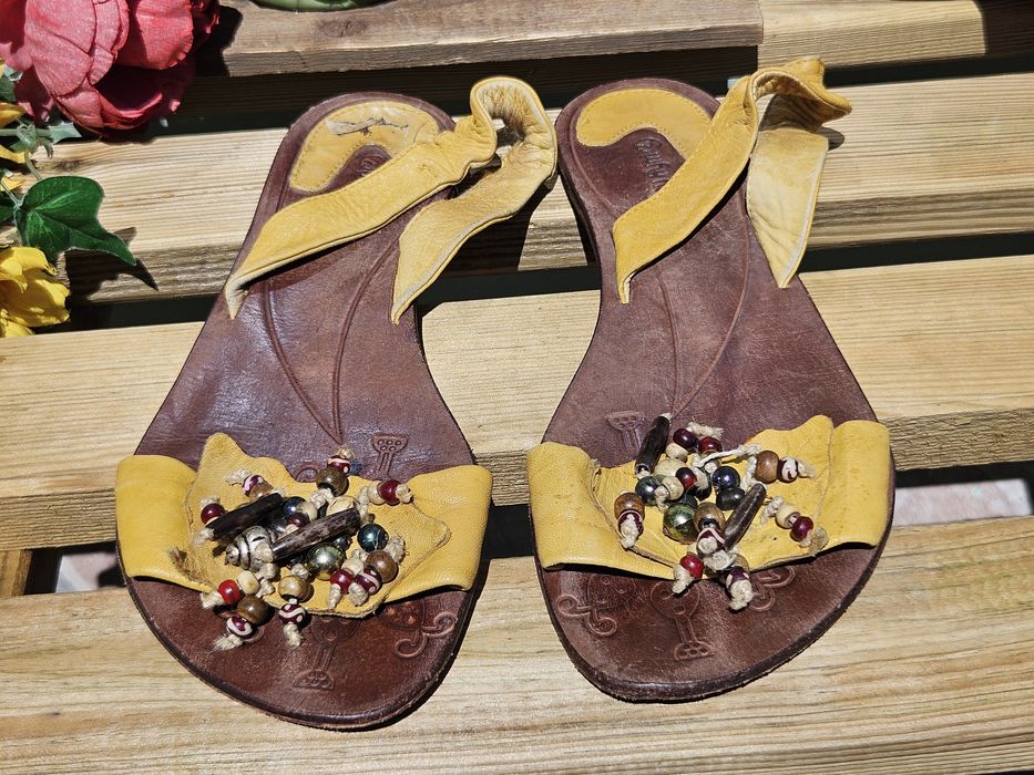 Why Not жълти сандали от кожа N41