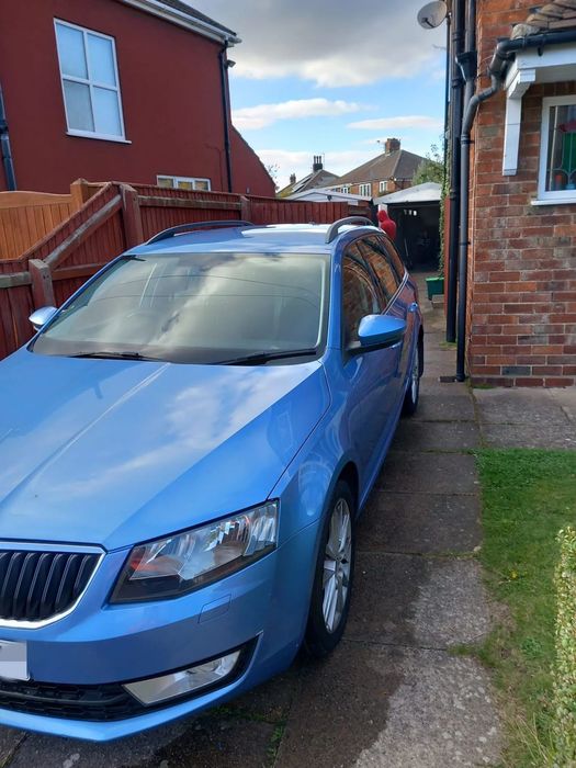 Dezmembram  Skoda Octavia 3 motor  2.0 tdi CKFC