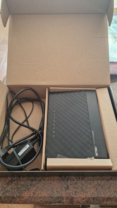 Vand router Asus