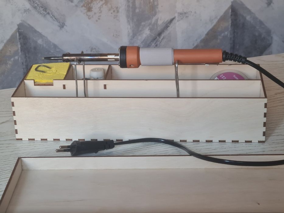 Ящик для паяльника