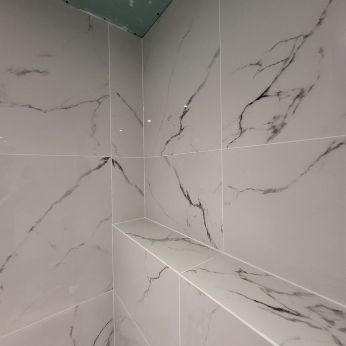 (Gresie si faianta ) Colturi faianta la 45°